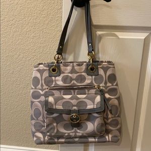 Original very gently used coach hand bag